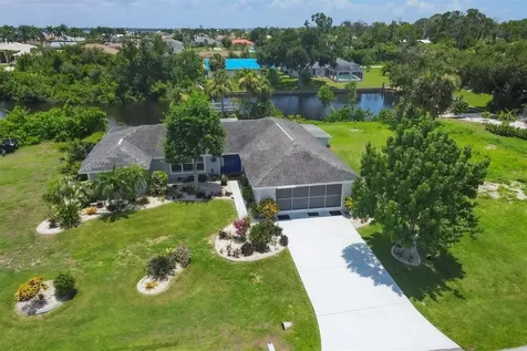 2516 Dixon Terrace Port Charlotte FL 33981