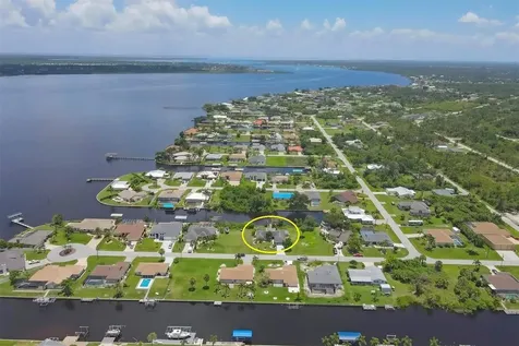 2516 Dixon Terrace Port Charlotte FL 33981