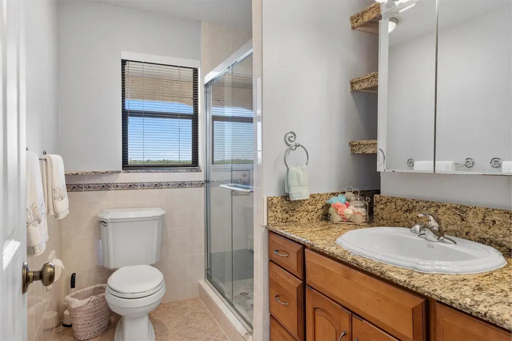 907 Bahia Del Sol Drive Ruskin FL 33570