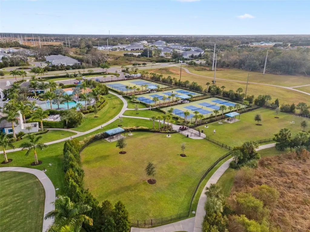2637 Star Apple Way Sarasota FL 34240