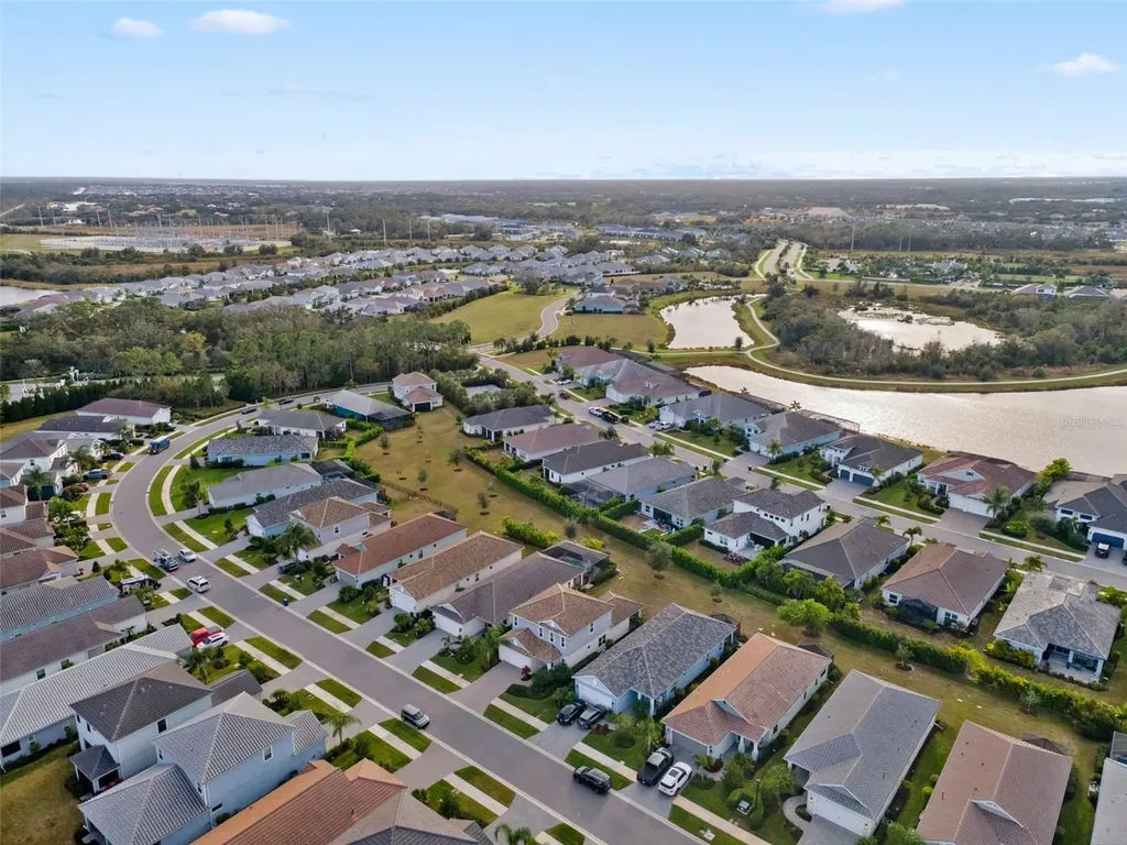 2637 Star Apple Way Sarasota FL 34240