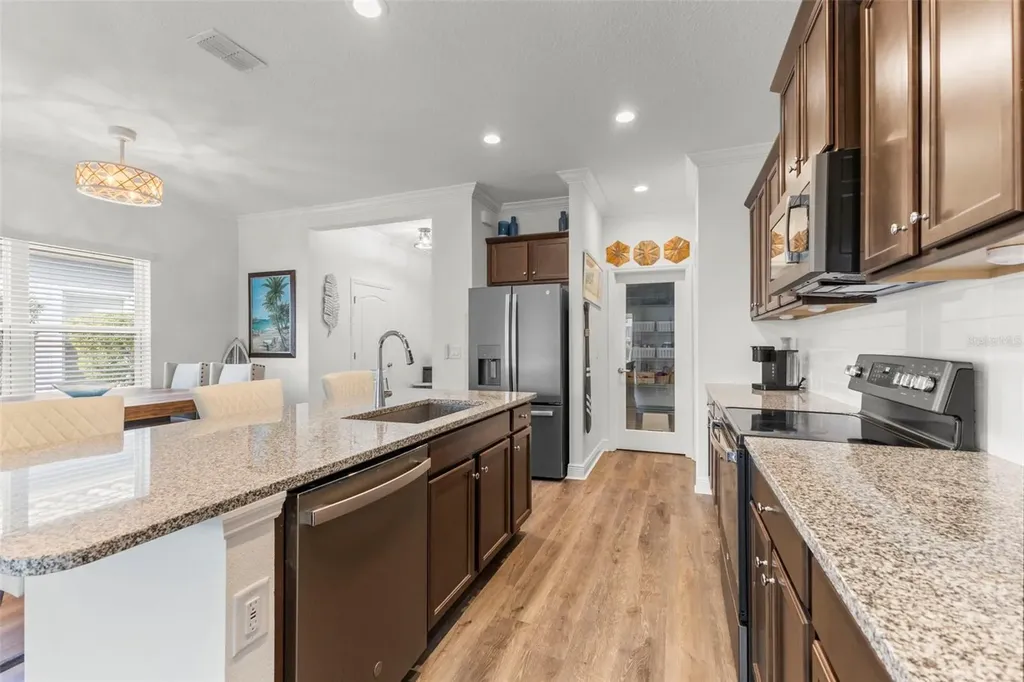 2637 Star Apple Way Sarasota FL 34240