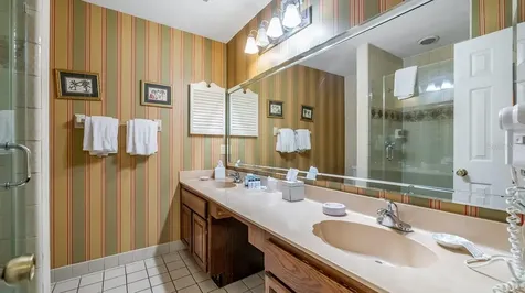 708 Santa Cruz Lane Howey In The Hills FL 34737