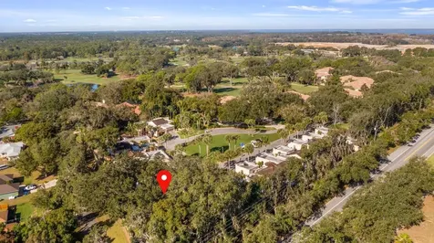 708 Santa Cruz Lane Howey In The Hills FL 34737