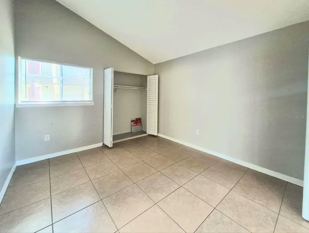 6345 Newtown Circle Tampa FL 33615