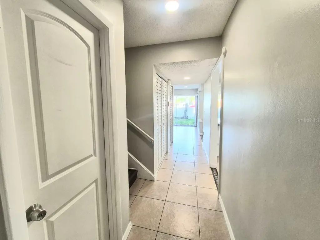 6345 Newtown Circle Tampa FL 33615