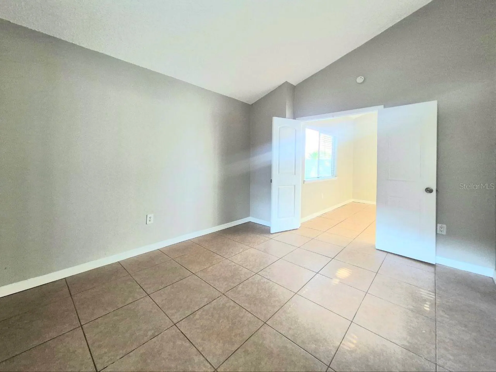 6345 Newtown Circle Tampa FL 33615