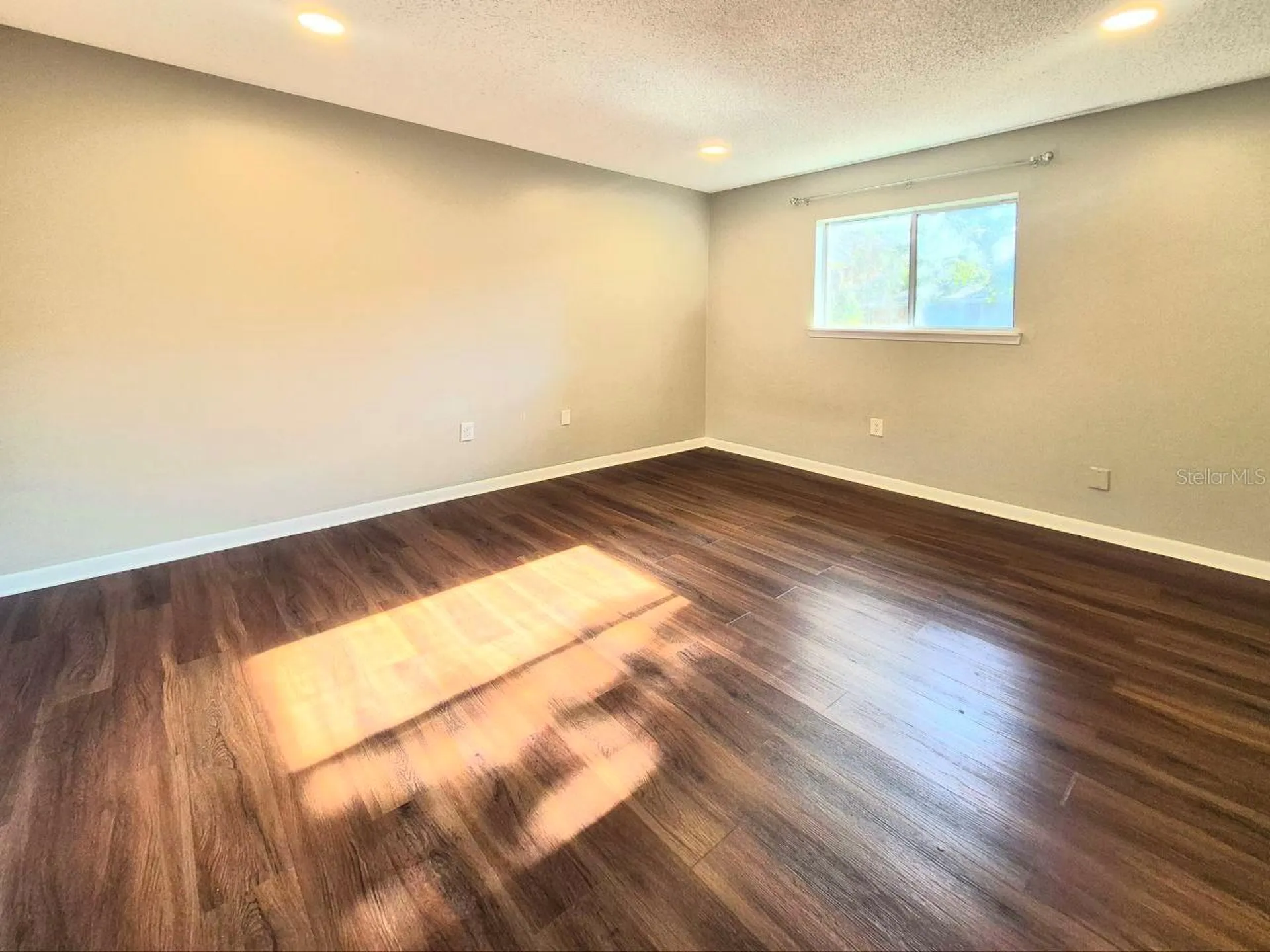 6345 Newtown Circle Tampa FL 33615