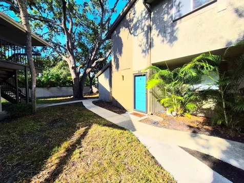 6345 Newtown Circle Tampa FL 33615