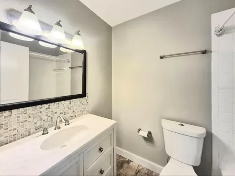 6345 Newtown Circle Tampa FL 33615