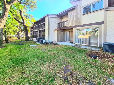6345 Newtown Circle Tampa FL 33615