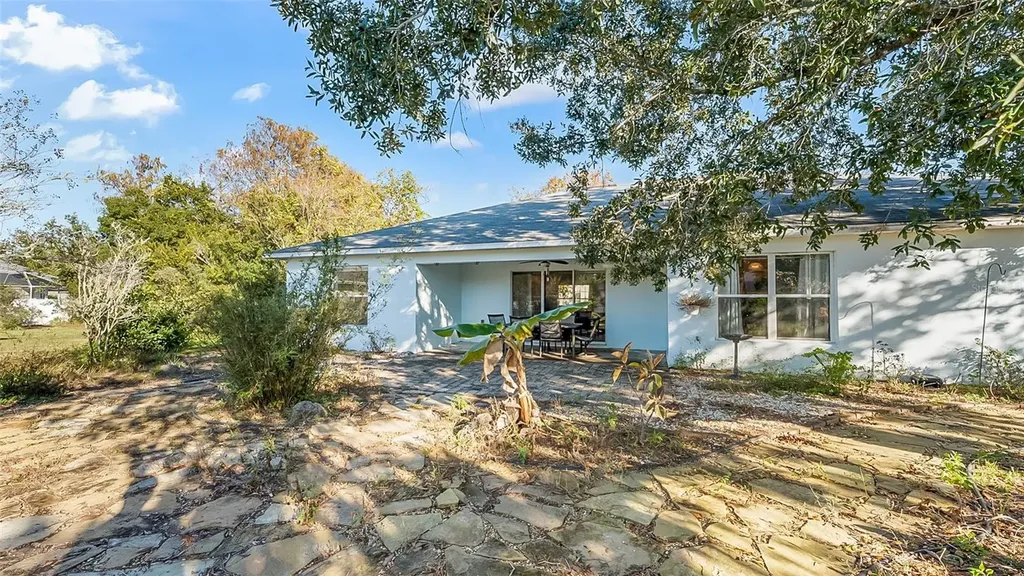 8 White Hurst Lane Palm Coast FL 32164
