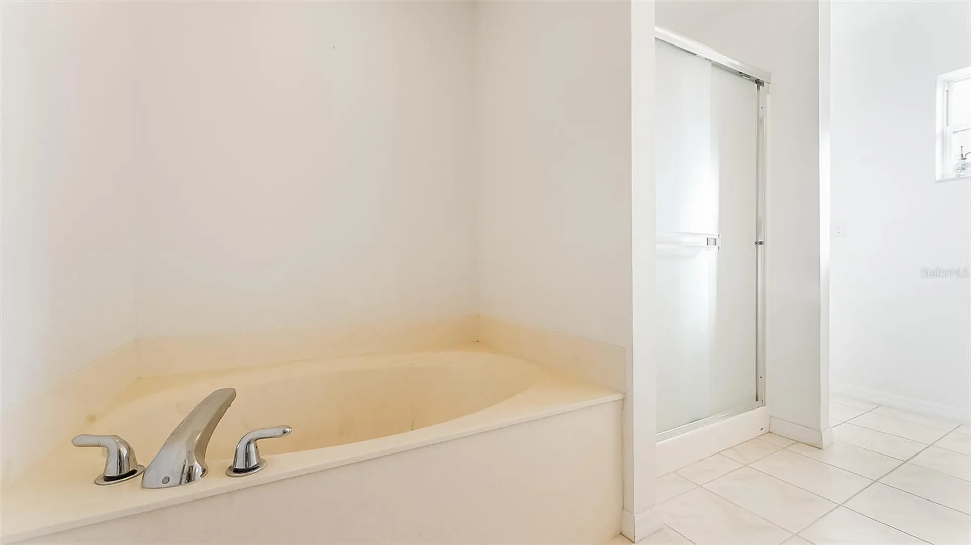 8 White Hurst Lane Palm Coast FL 32164