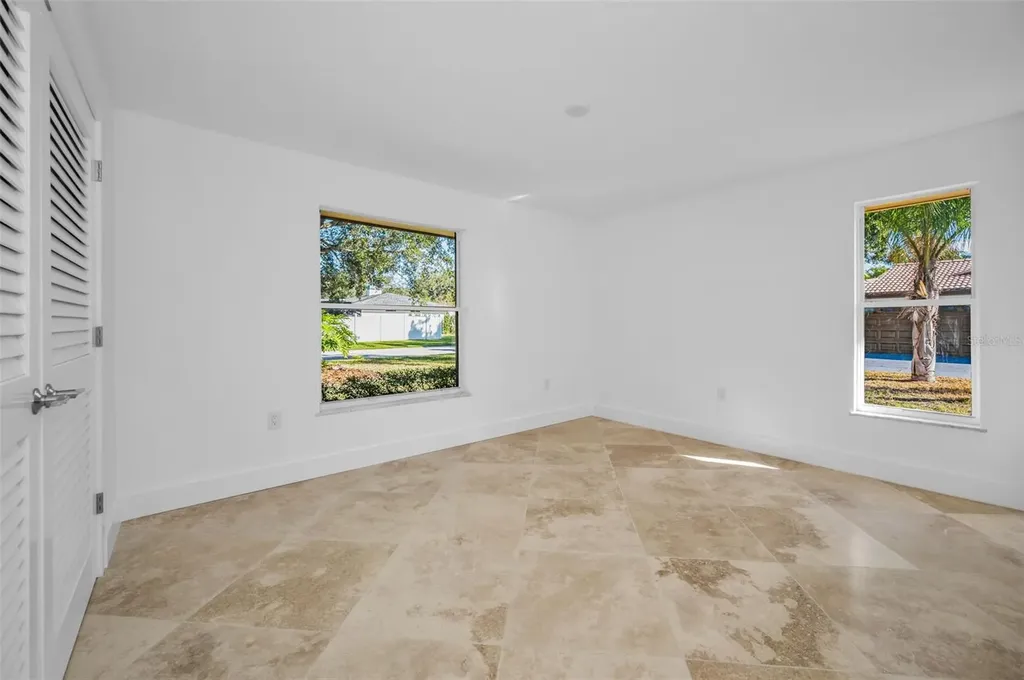 2391 Roberta Lane Clearwater FL 33764