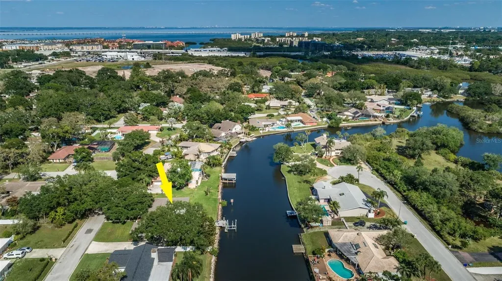 2391 Roberta Lane Clearwater FL 33764