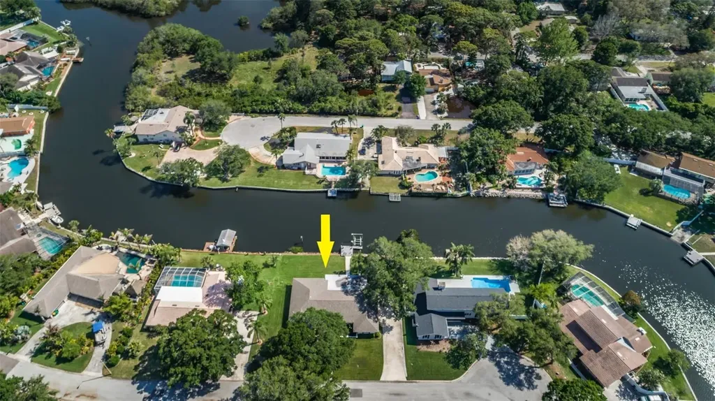 2391 Roberta Lane Clearwater FL 33764