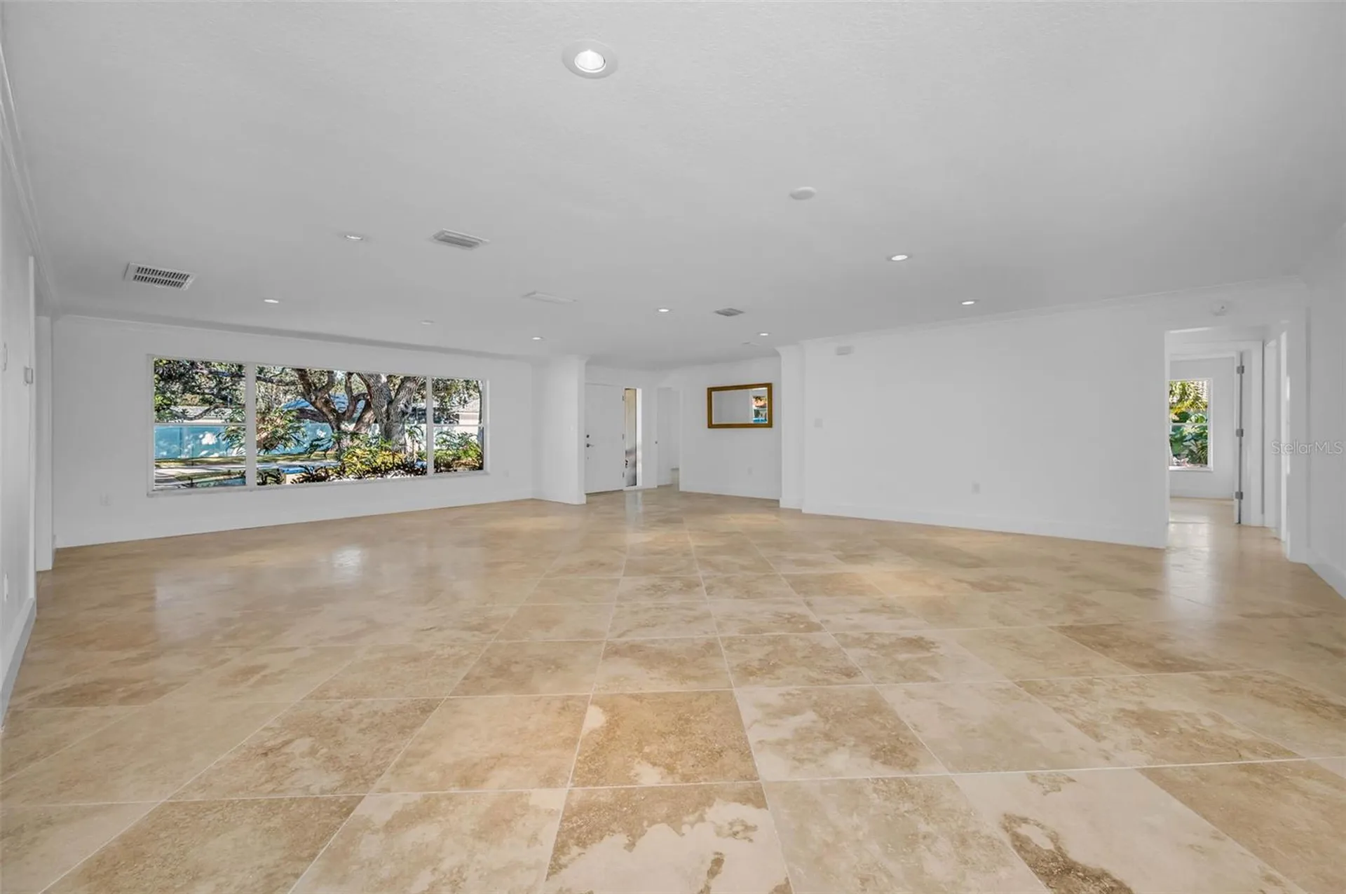 2391 Roberta Lane Clearwater FL 33764
