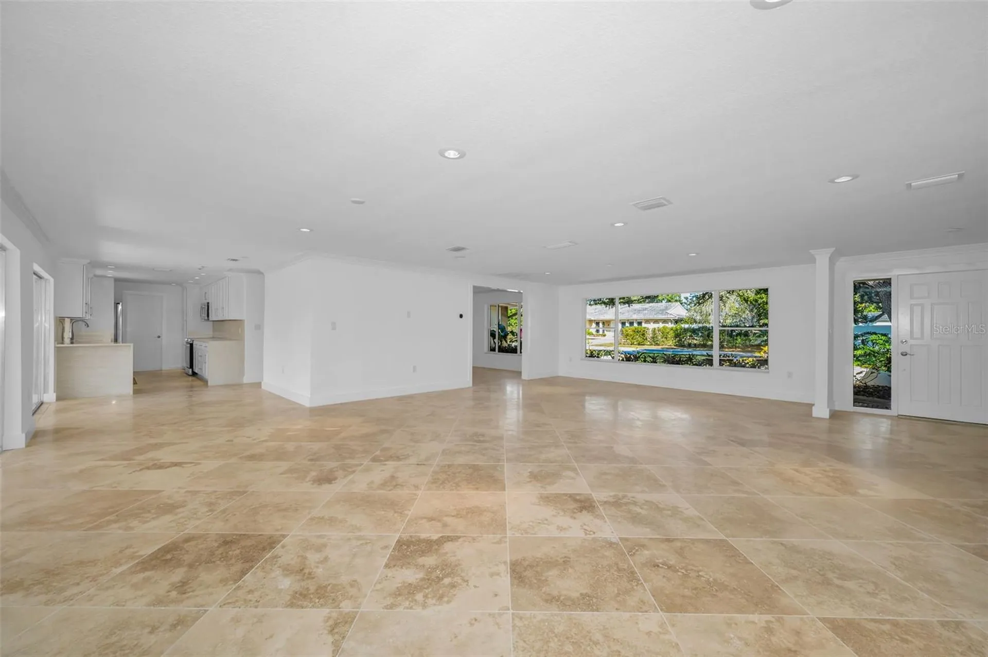 2391 Roberta Lane Clearwater FL 33764