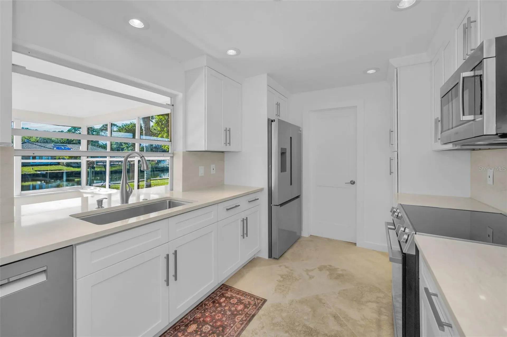 2391 Roberta Lane Clearwater FL 33764
