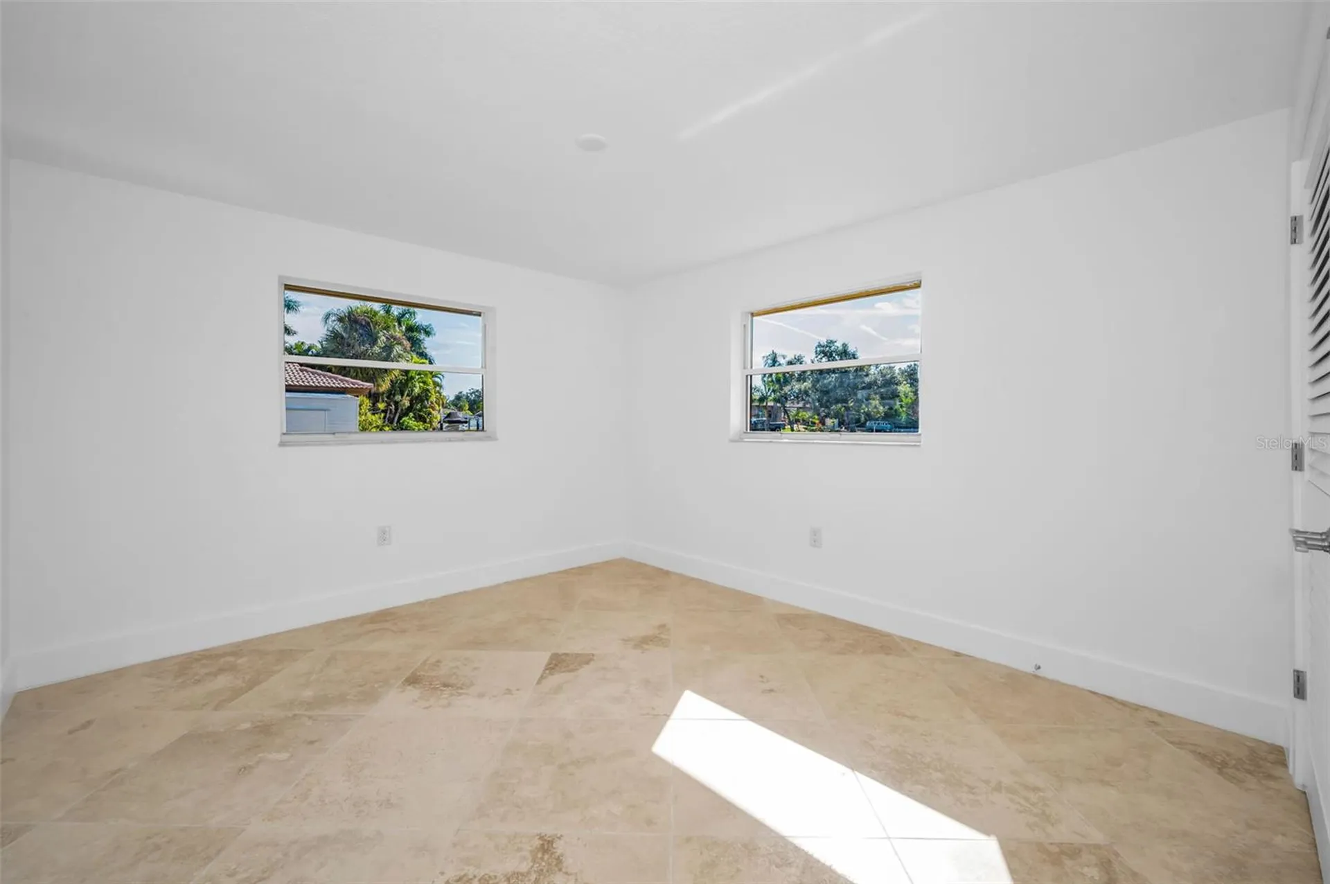 2391 Roberta Lane Clearwater FL 33764