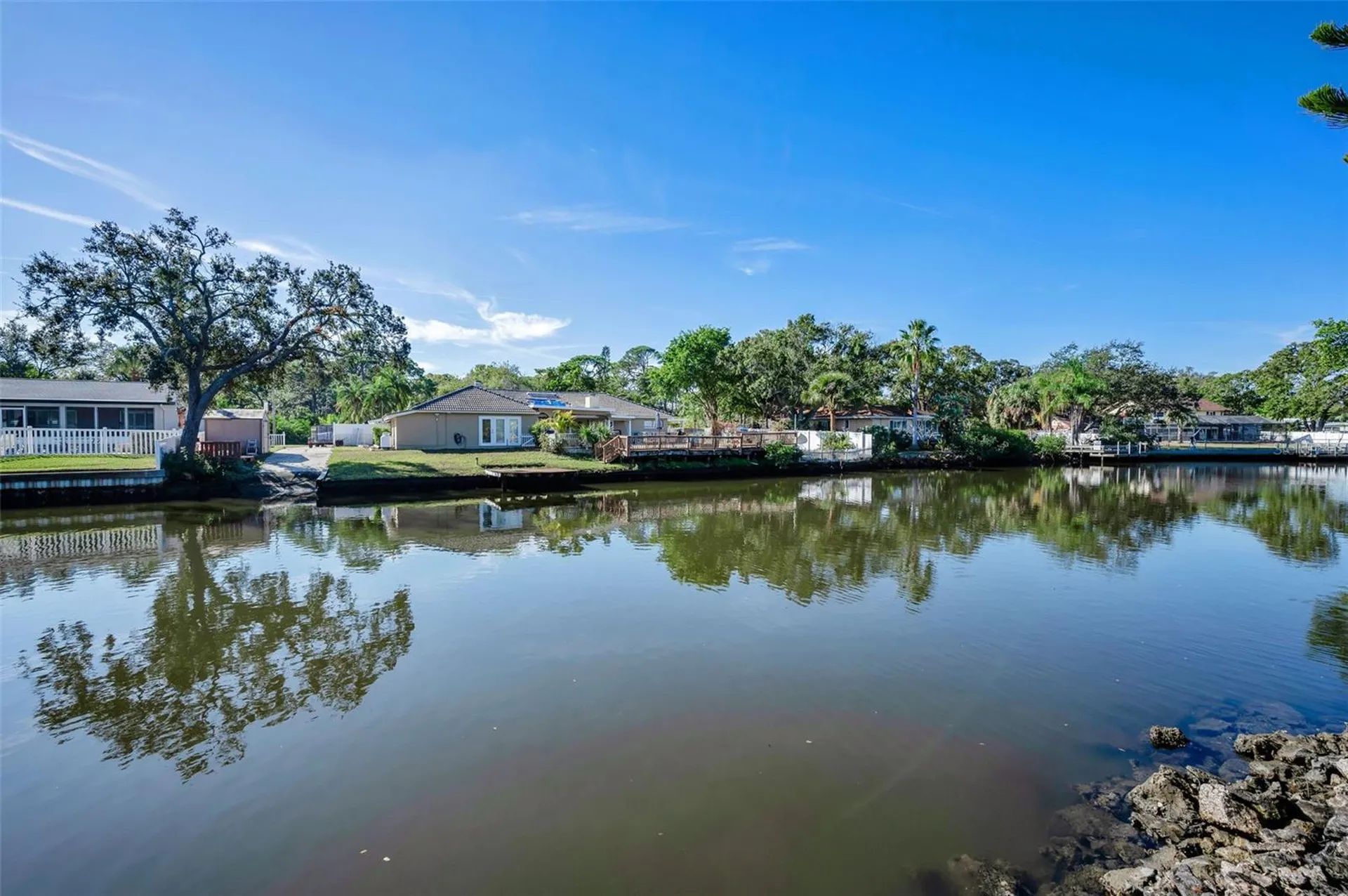 2391 Roberta Lane Clearwater FL 33764