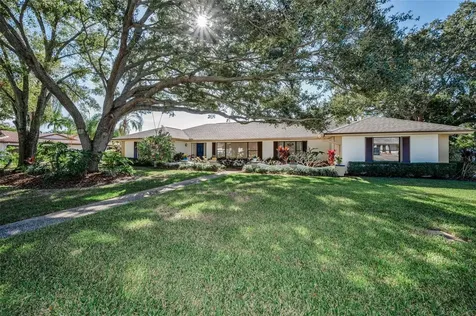2391 Roberta Lane Clearwater FL 33764
