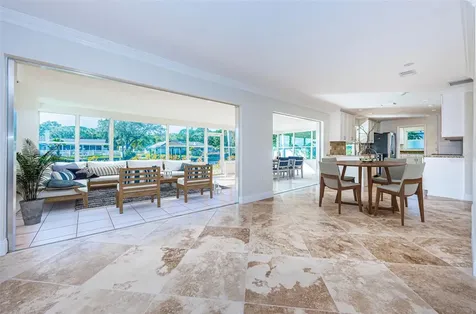 2391 Roberta Lane Clearwater FL 33764