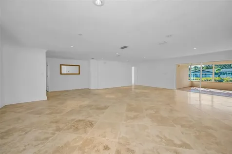 2391 Roberta Lane Clearwater FL 33764