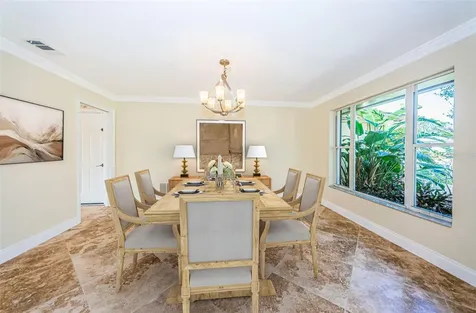 2391 Roberta Lane Clearwater FL 33764