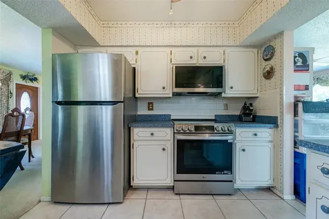 199 Carlisle Avenue NW Port Charlotte FL 33952