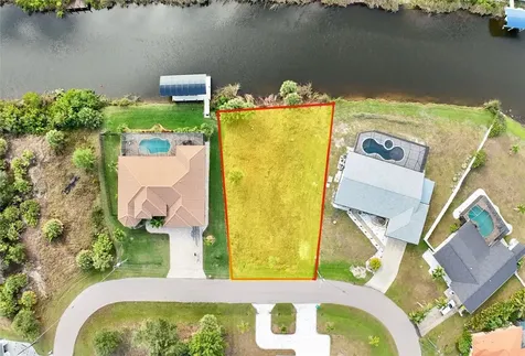 9580 President Circle Port Charlotte FL 33981