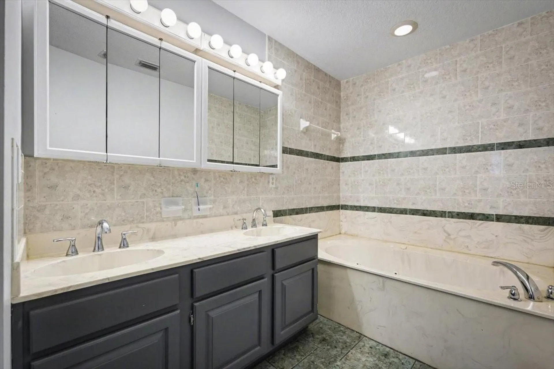 3161 Owenby Lane Jacksonville FL 32218
