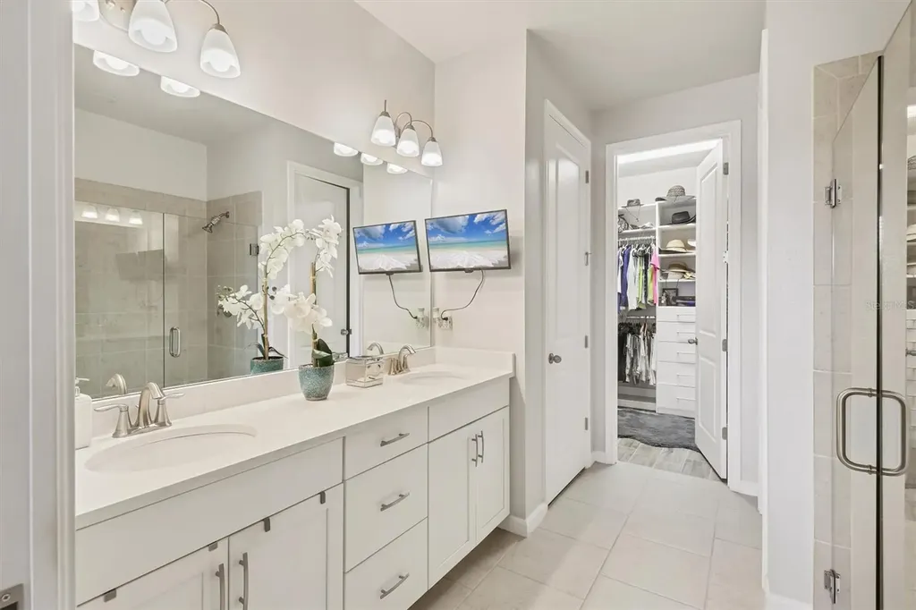 8733 Rain Song Road Sarasota FL 34238