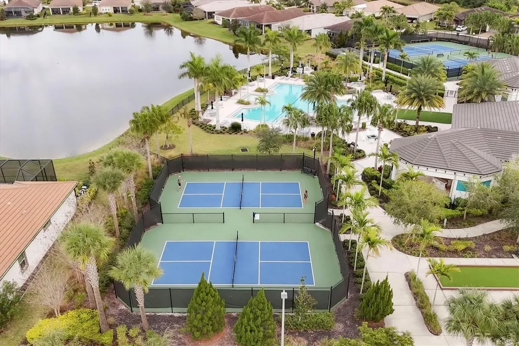 8733 Rain Song Road Sarasota FL 34238