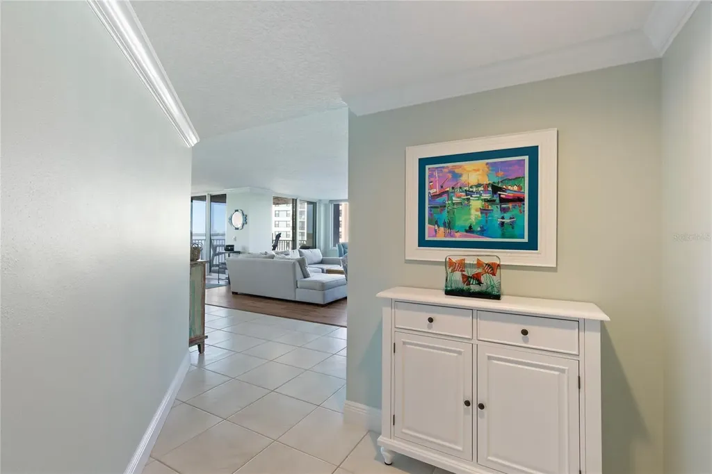 736 Island Way Clearwater FL 33767