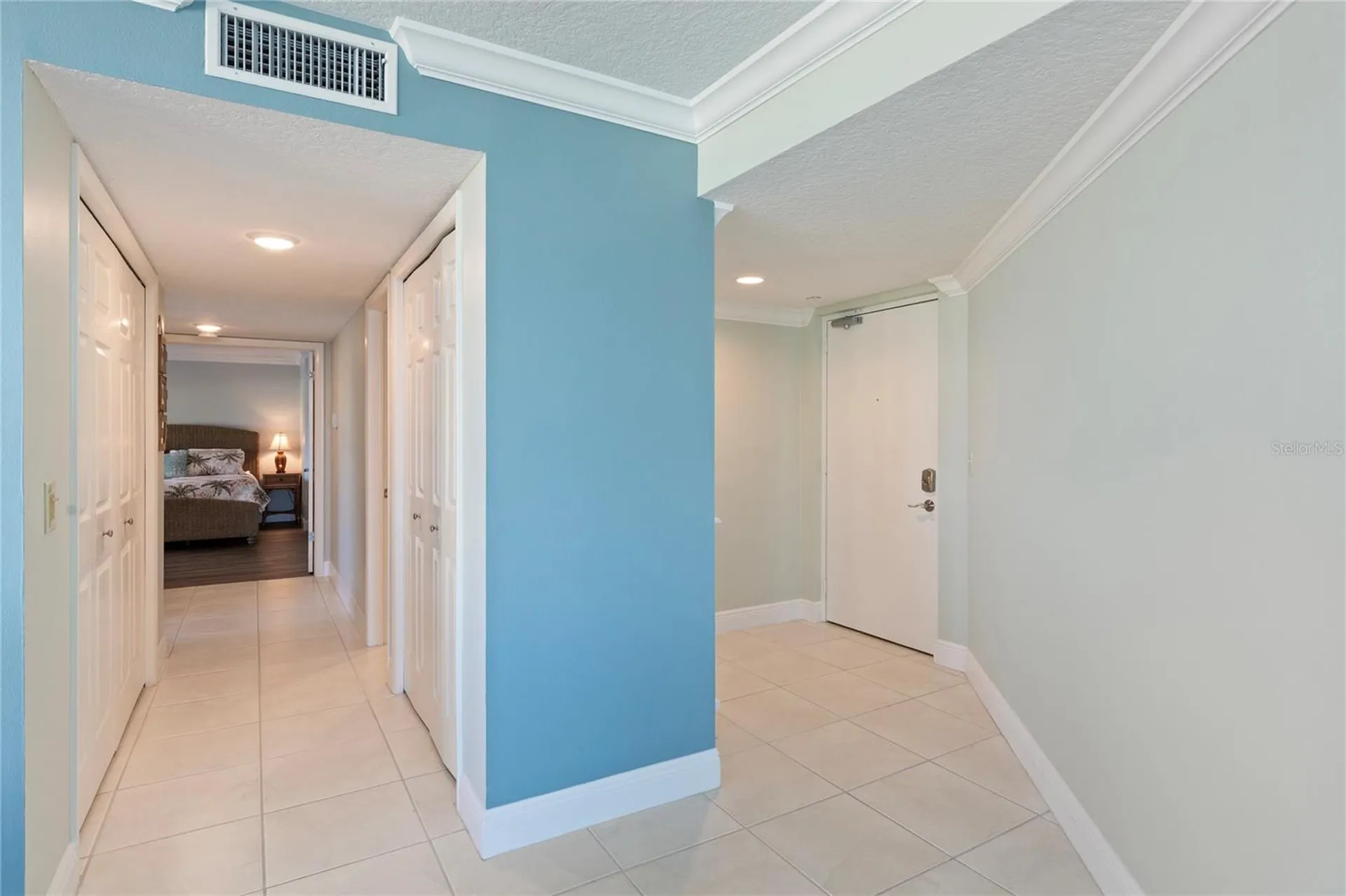 736 Island Way Clearwater FL 33767