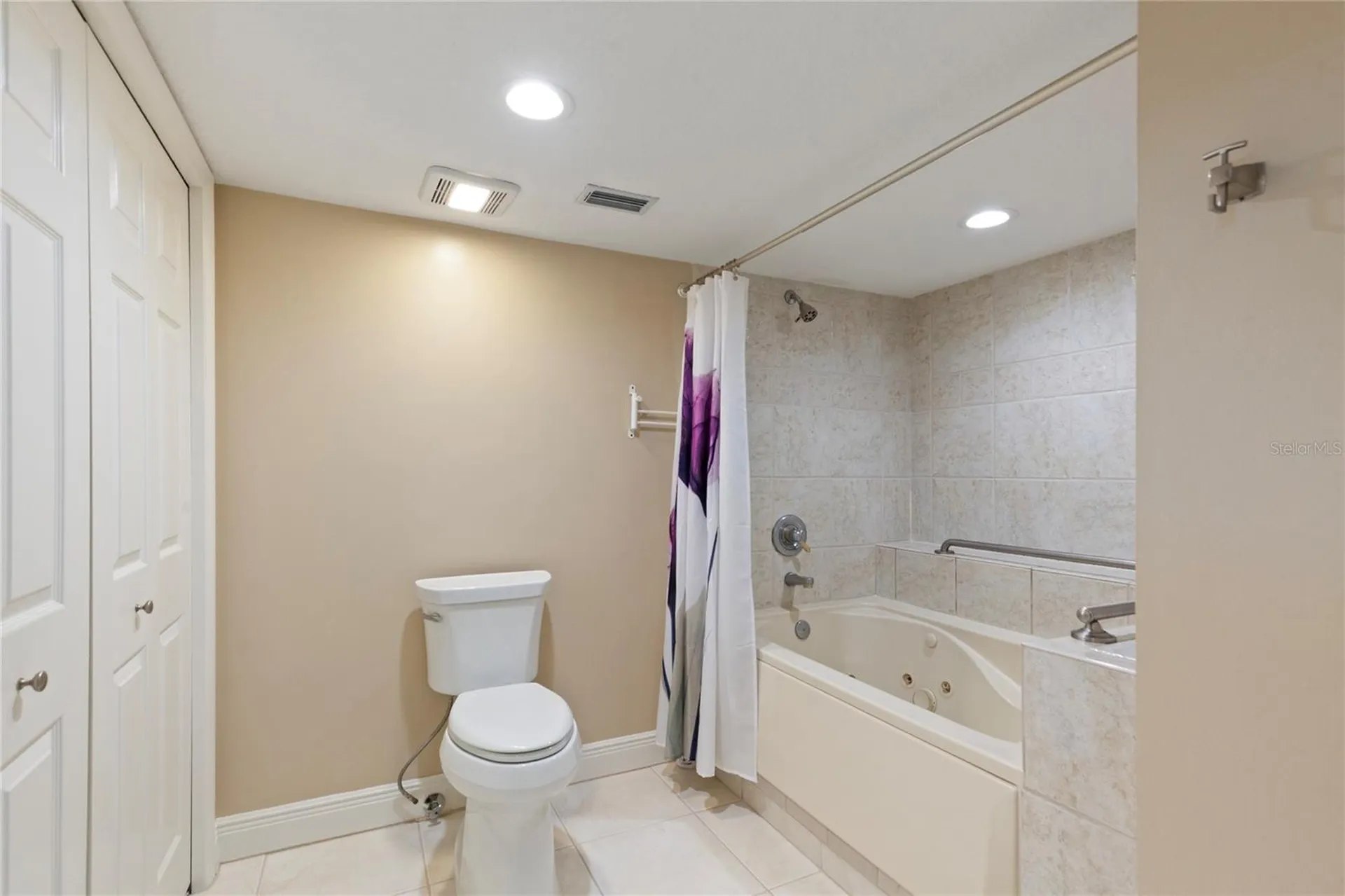 736 Island Way Clearwater FL 33767