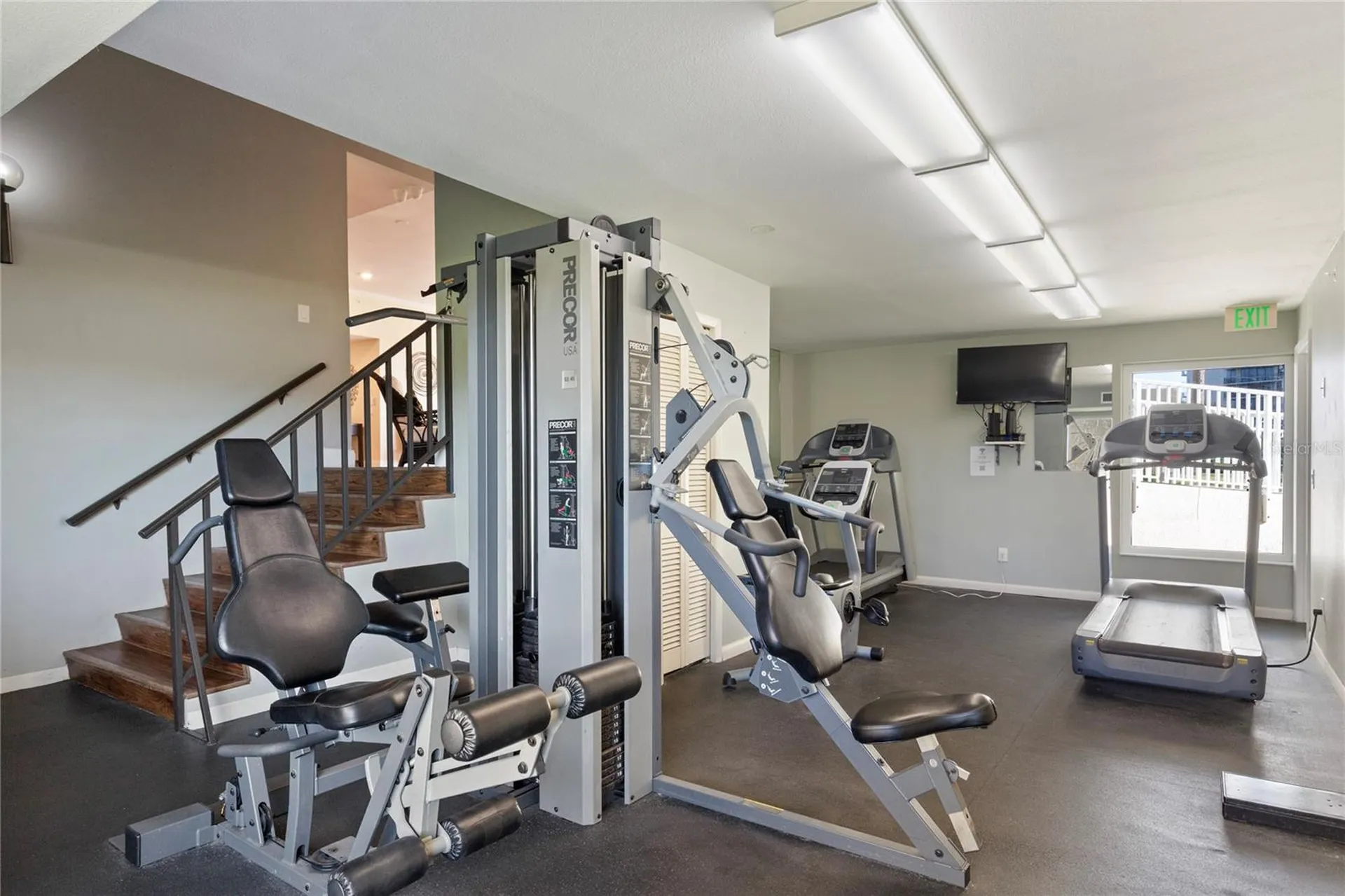 736 Island Way Clearwater FL 33767