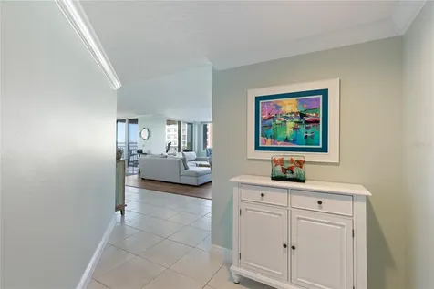736 Island Way Clearwater FL 33767
