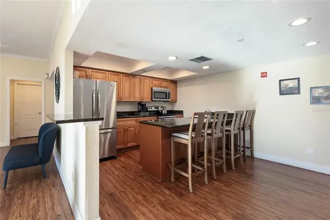 736 Island Way Clearwater FL 33767