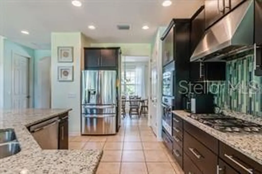 6113 Anise Drive Sarasota FL 34238