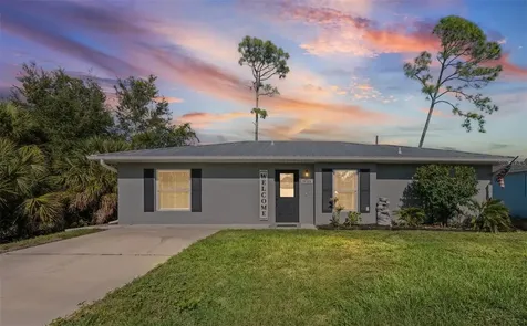 18386 Locklane Avenue Port Charlotte FL 33948