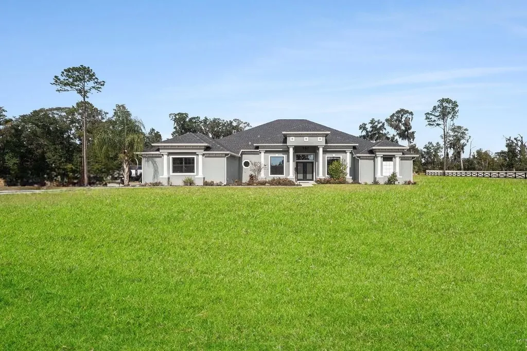 7403 NE 22nd Court Road Ocala FL 34479