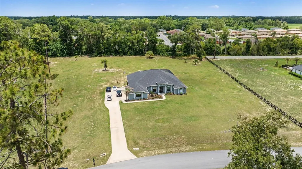 7403 NE 22nd Court Road Ocala FL 34479
