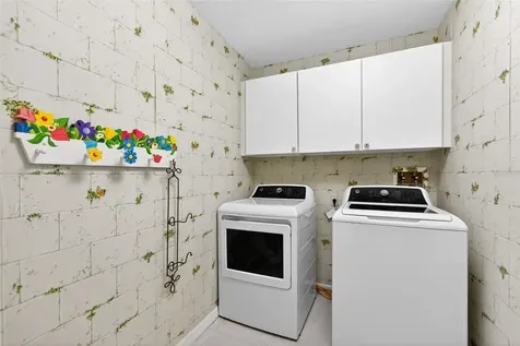 5121 Flagstone Drive Sarasota FL 34238