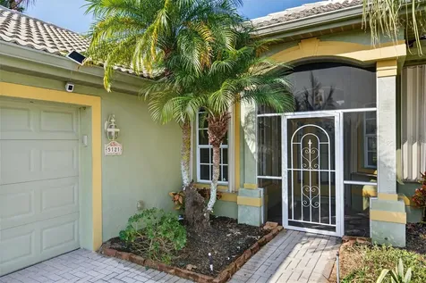 5121 Flagstone Drive Sarasota FL 34238