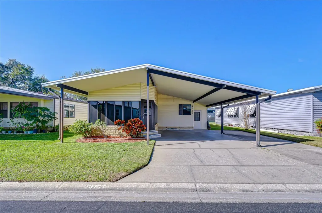3111 Hickory Drive Wesley Chapel FL 33543