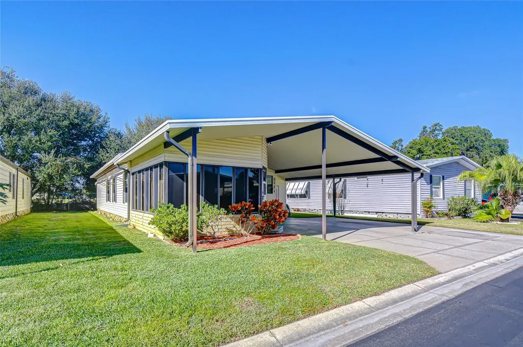 3111 Hickory Drive Wesley Chapel FL 33543