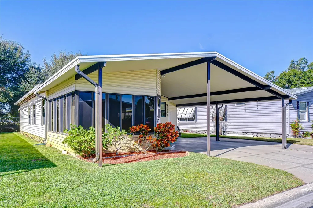 3111 Hickory Drive Wesley Chapel FL 33543