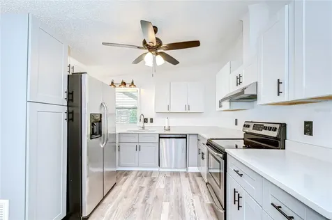3111 Hickory Drive Wesley Chapel FL 33543